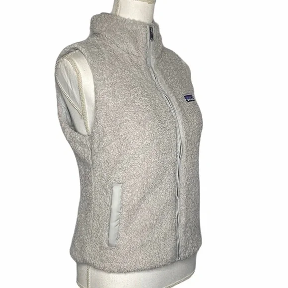 Patagonia Fleece Women’s Vest - Picture 5 of 12